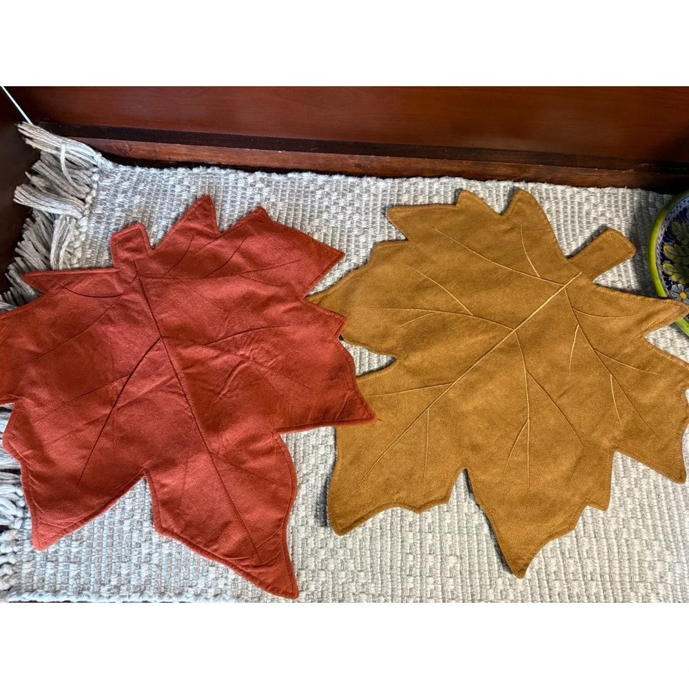 Set of 8 Fall Leaf Placemats Autumn Harvest Oak Maple Rust Green Red Decor